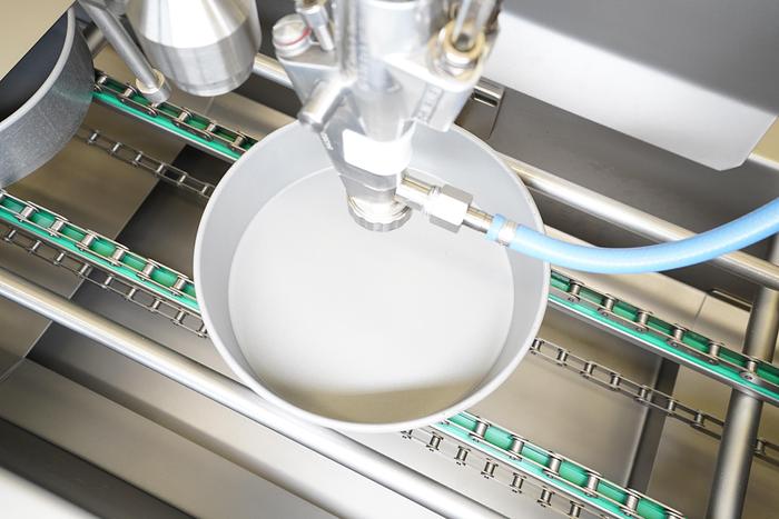 Oil spraying machine