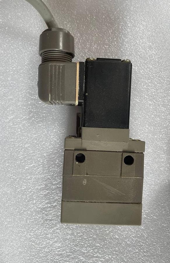 Used Burkert Magneetventiel 411 -C -06,0 -B -PA   041428T