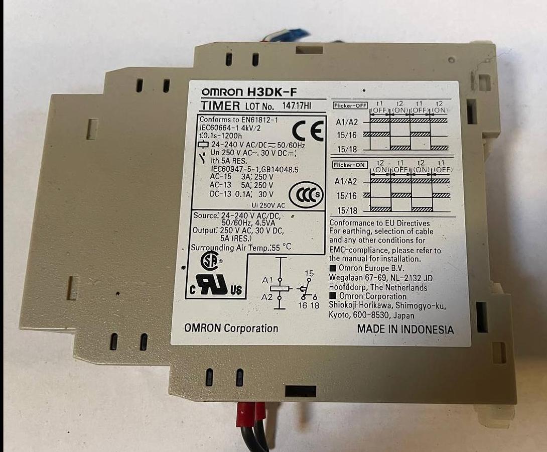 Used OMRON  H3DK-F Cyclic Time Relay