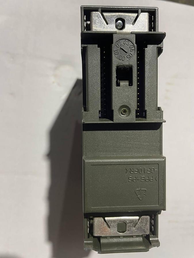 Used 2001 SIEMENS 6ES7 321-1BH02-0AA0 SIMATIC S7