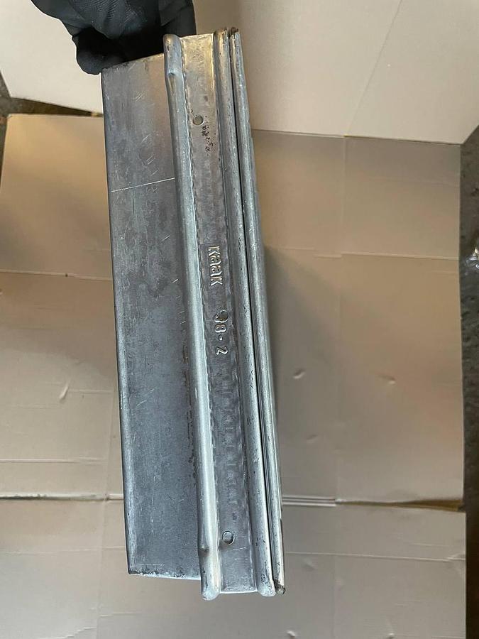 Used BakeProject B.V. Molds for the production of chocolates.