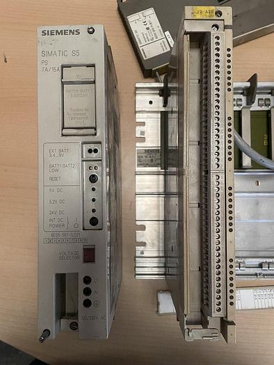 Used SIEMENS SIMATIC S5    PS 7A/15A