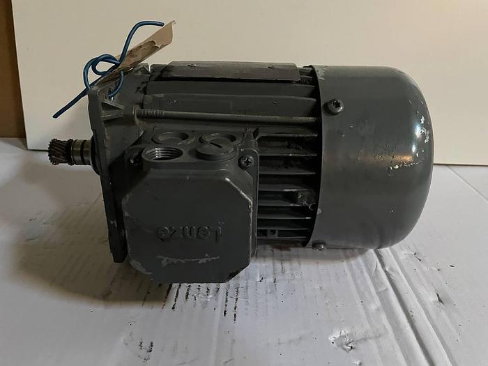 Used LENZE 32699 Extertal 3 ∼ Mot EN60034 GSS04-2M VAR 071C42