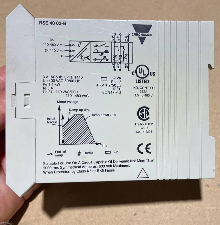 Used LENZE Low-voltage switching and control devices IEC EN60947 M22-K01