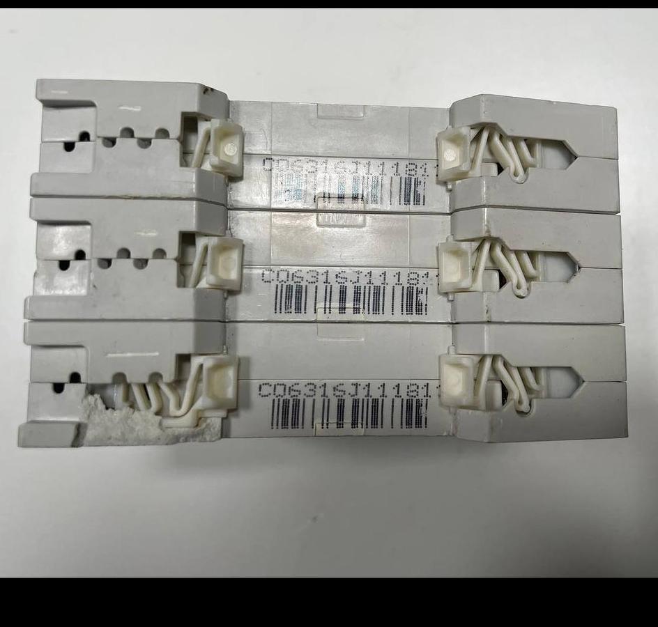 Used SIEMENS TeSys 5SY6306-7 Circuit Breaker (5SY6 Series)
