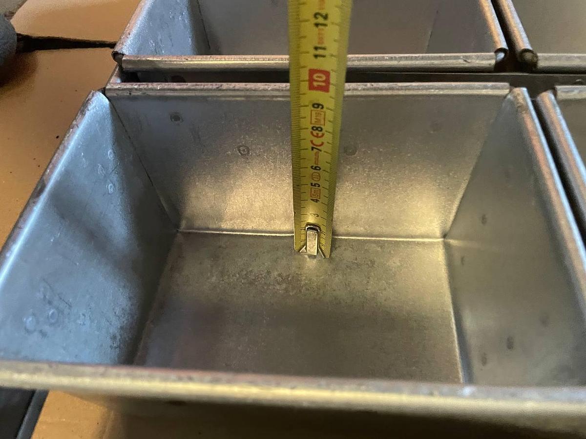 Used KAAK Bread baking pans