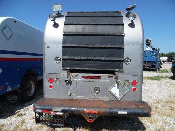 Used 2006 International Custom bodies wireline