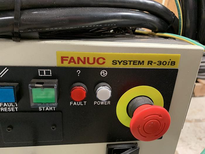Used FANUC M2iA/3S HIGH SPEED PICKING & ASSEMBLY ROBOT