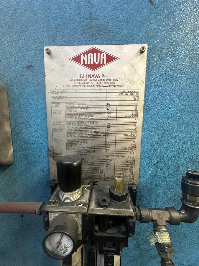Usato Pressa idraulica doppio montante NAVA 1600 ton.