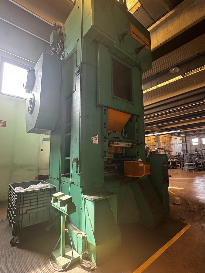 Usato Pressa ginocchiera 1600 ton