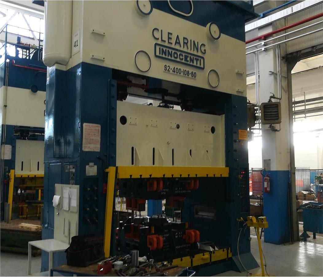 Usato Pressa meccanica doppio montante Clearing 400 ton. 2.740 x 1.470