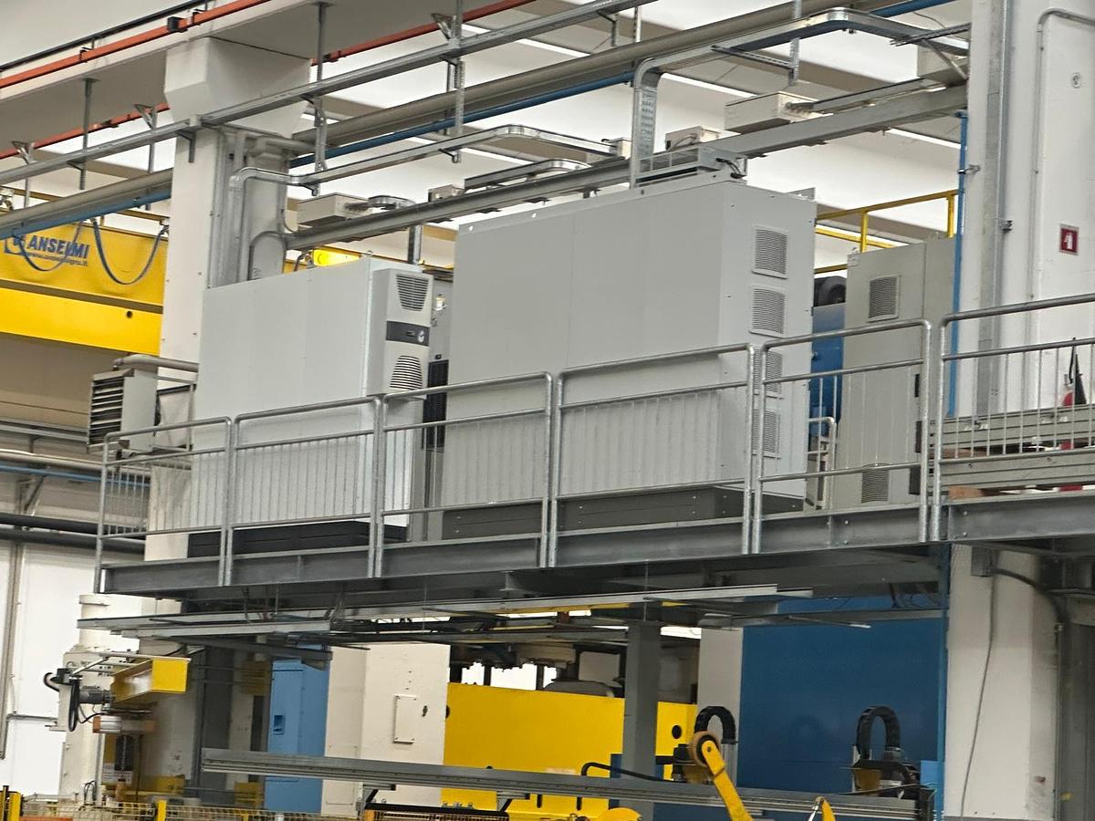 Usato Pressa meccanica Transfer MOSSINI 2000 ton.