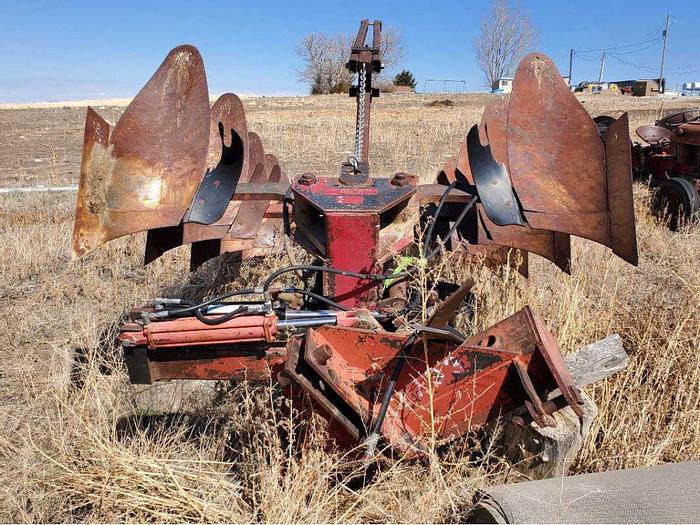 Used 5 Bottom Watts Plow w/ Hyd Reset