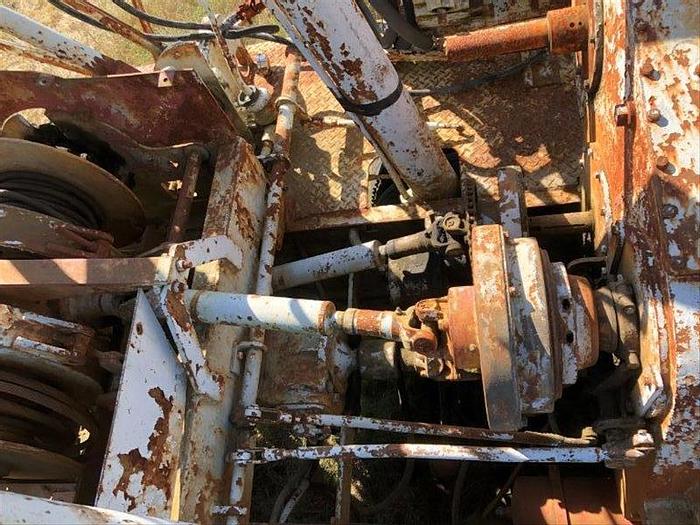 Used 1965 Davey M8A Drill Rig - Table Drive