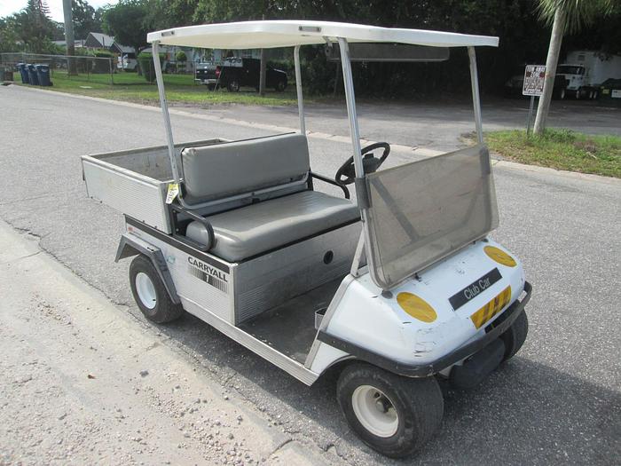 Used 2011 Club car Carryall 1