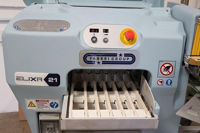 Fabbri Group Model Elixa 21 Over Wrapping Machine