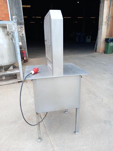 Usado Guilhotina de produtos alimentares BIZERBA