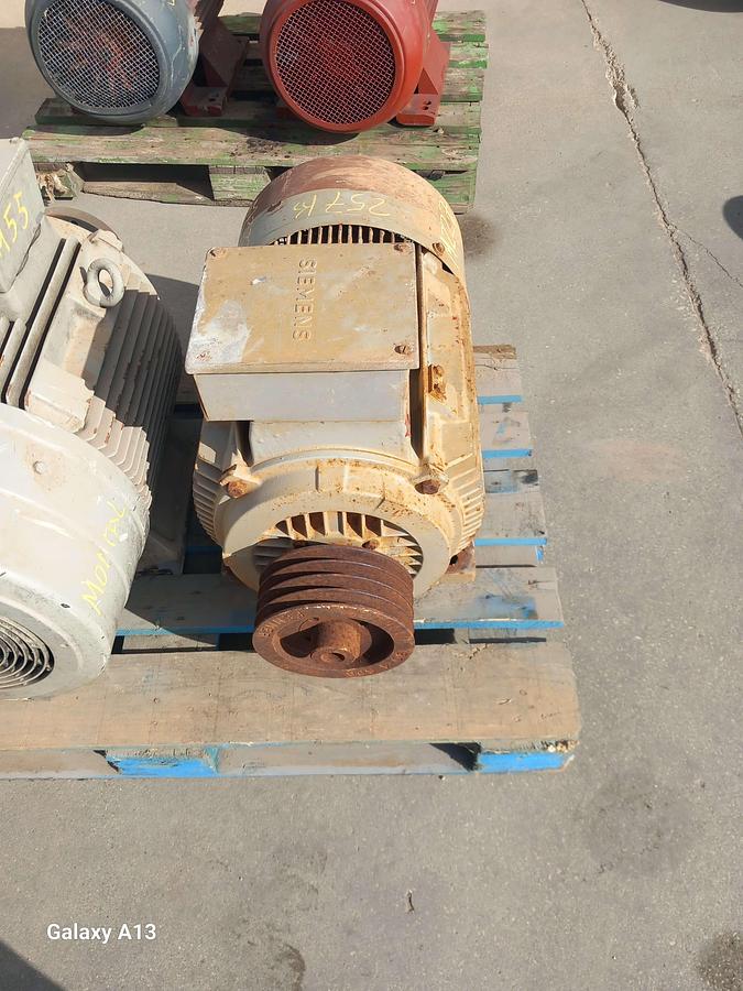 Used Motor elétrico Siemens 40 CV