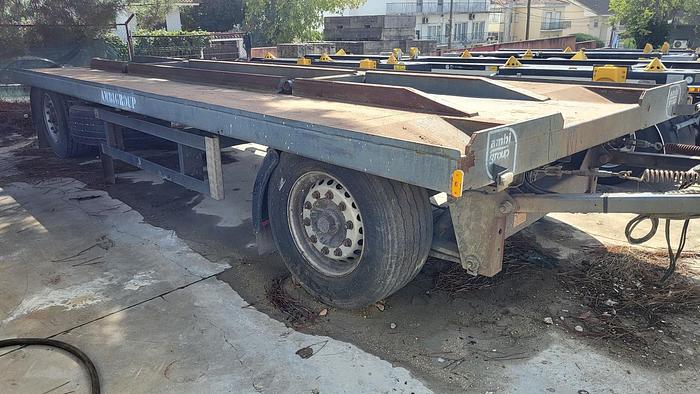 Used Reboque porta contentores