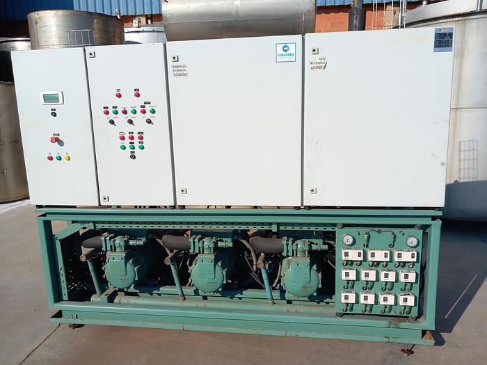 Used Grupo de frio composto por 2 centrais e 14 evaporadores PECOMARK / SKK /CENTAURO