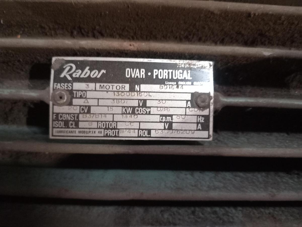Used Guilhotina ADIRA modelo GHOT-0820