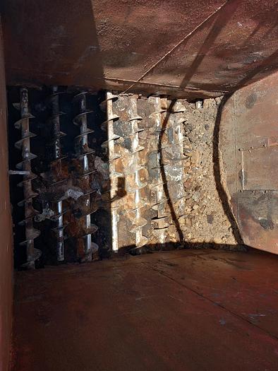 Used Tulha con 8 saidas