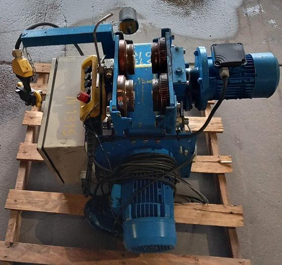 Usado GUINCHO VICINAY 1 TN