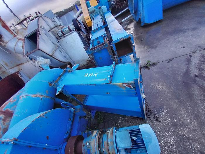 Used Transportador vertical 9 mt.Industrial Limones SL