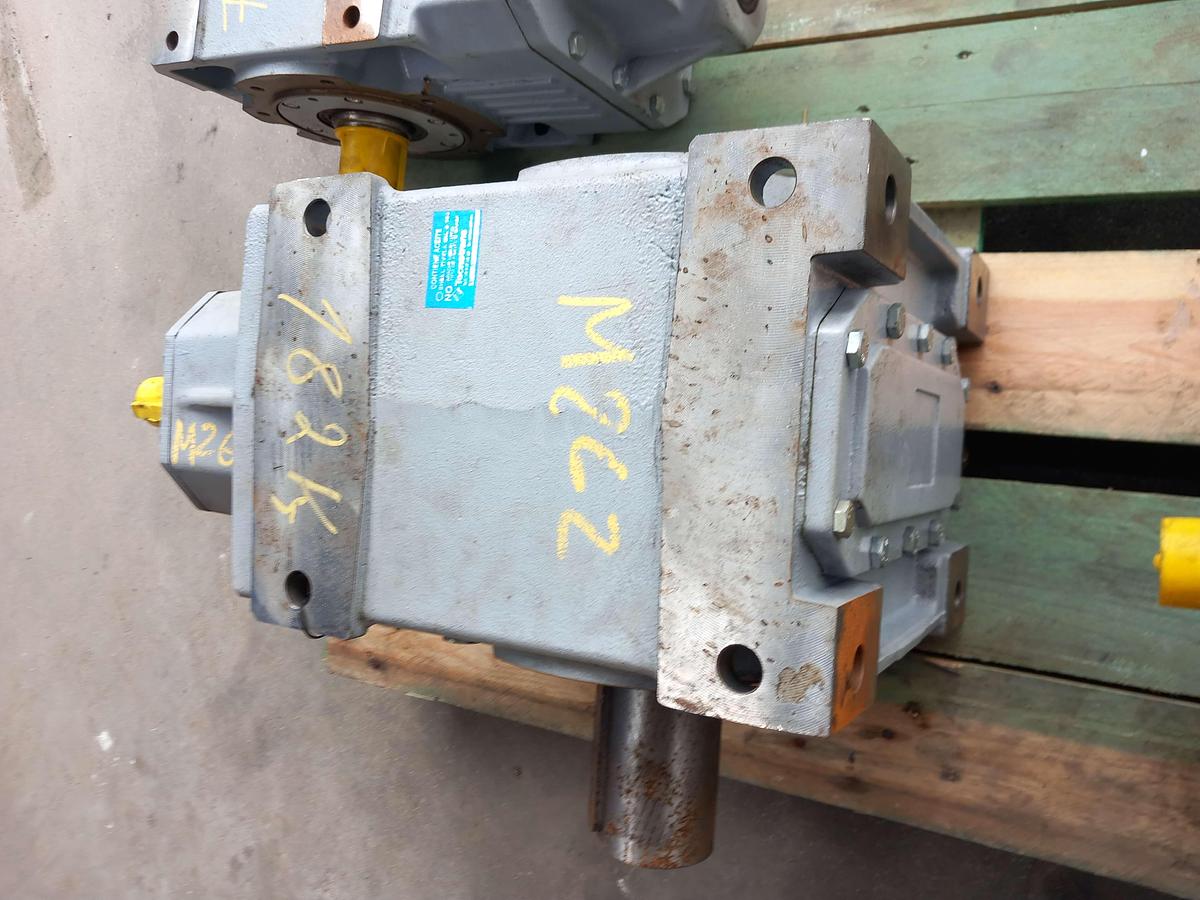 Used Motor com caixa redutora Bonfiglioli A70-3URHS
