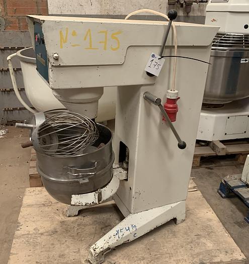 Used Amassadeira VARIMIXER BEAR