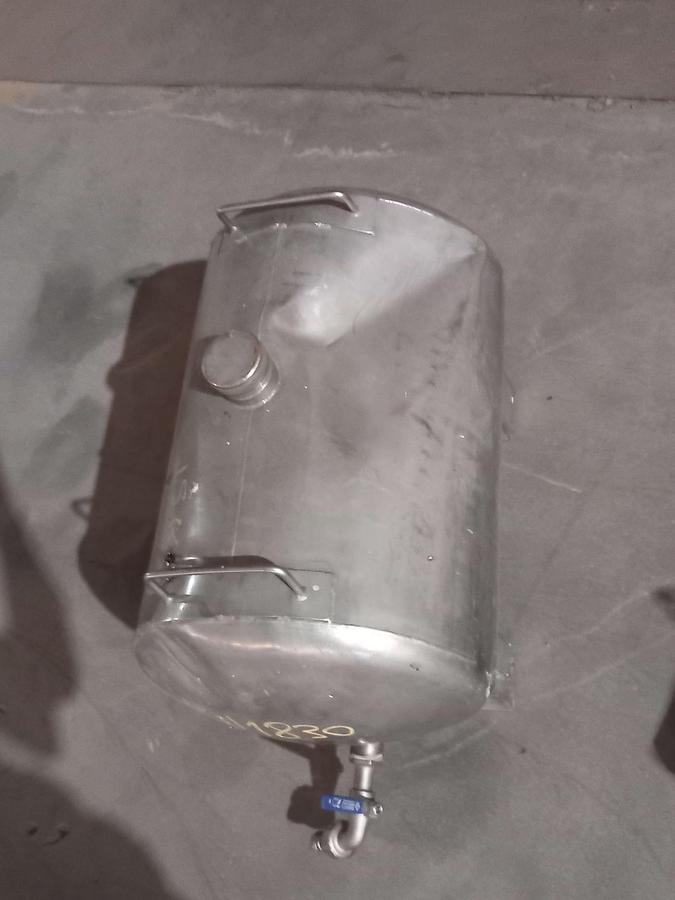 Used Depósito inox para combustivel