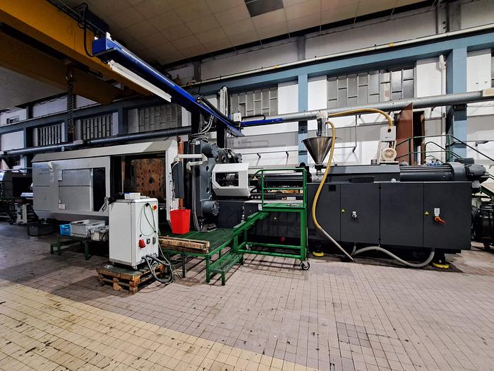 Usado SUMITOMO DEMAG 1300-8000