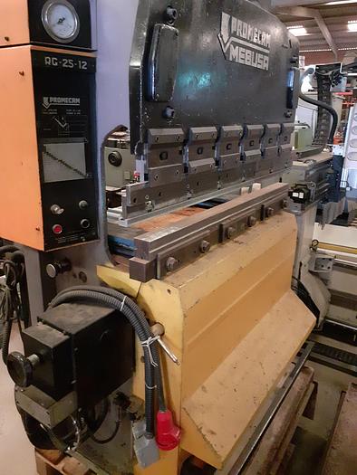 Usado Quinadeira Mebusa Promecam RG 25/12