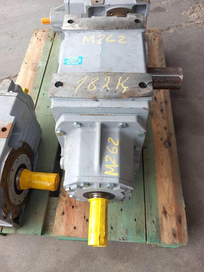 Used Motor com caixa redutora Bonfiglioli A70-3URHS
