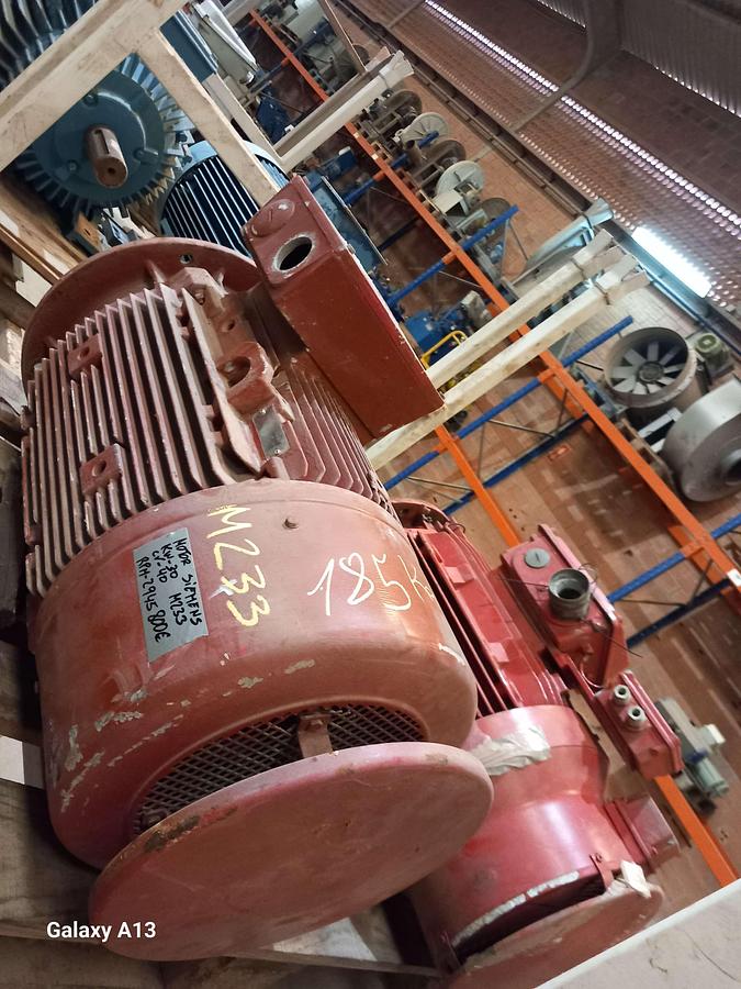 Used Motor elétrico Siemens 40 CV