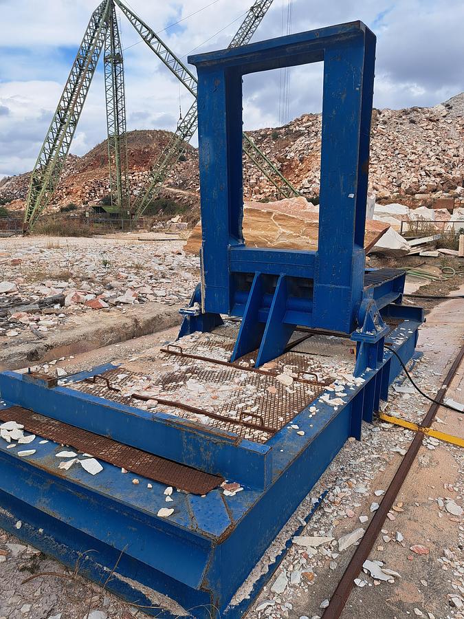 Used Vira Blocos Poeiras de 30 ton
