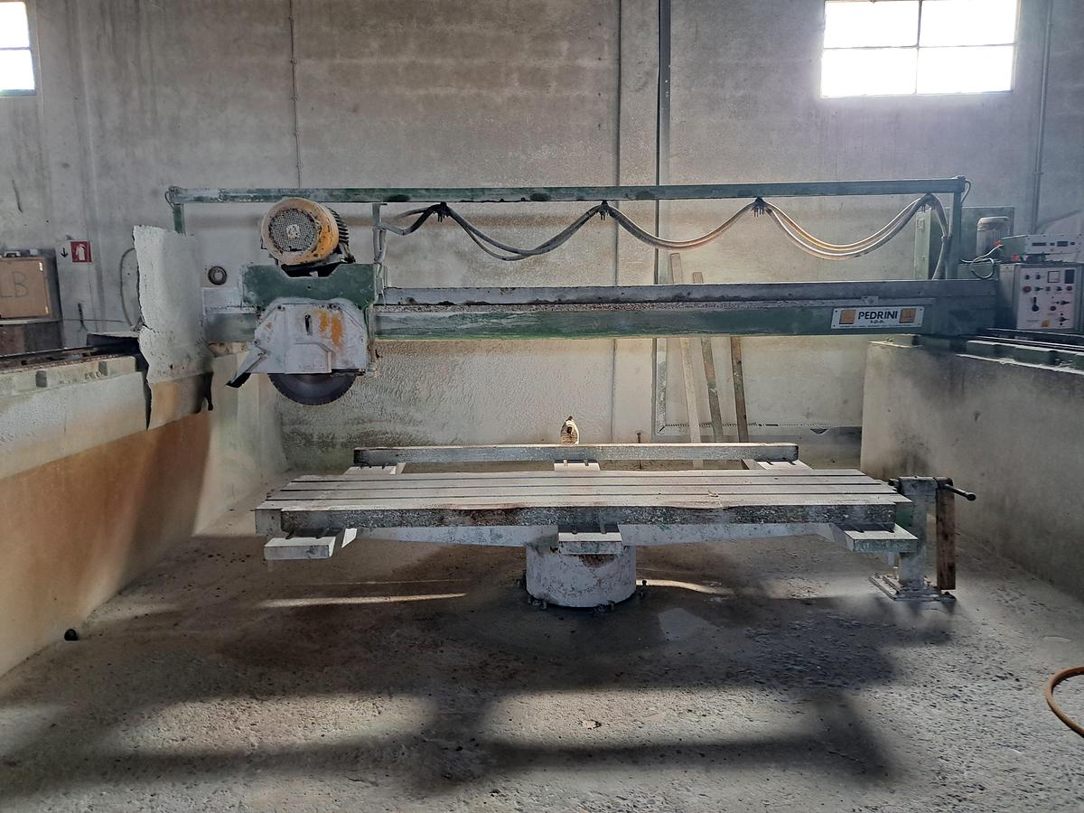 Used Máquina de ponte Pedrini