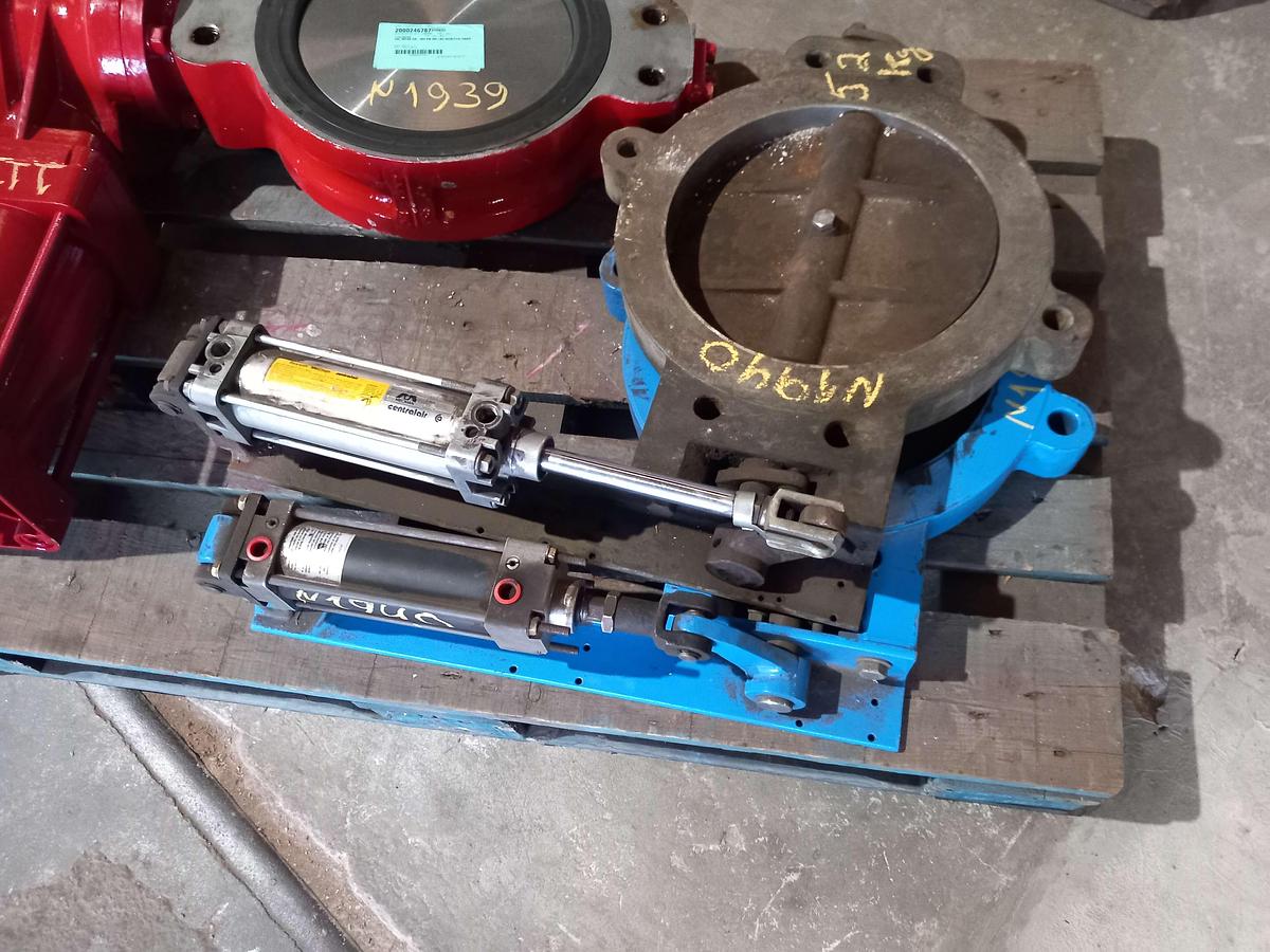 Used Válvula borbole pneumática Orbinox DN-300