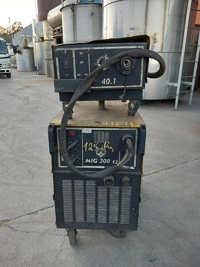 Usado Máquina de soldar ELECTROARIO MIG 300/T2
