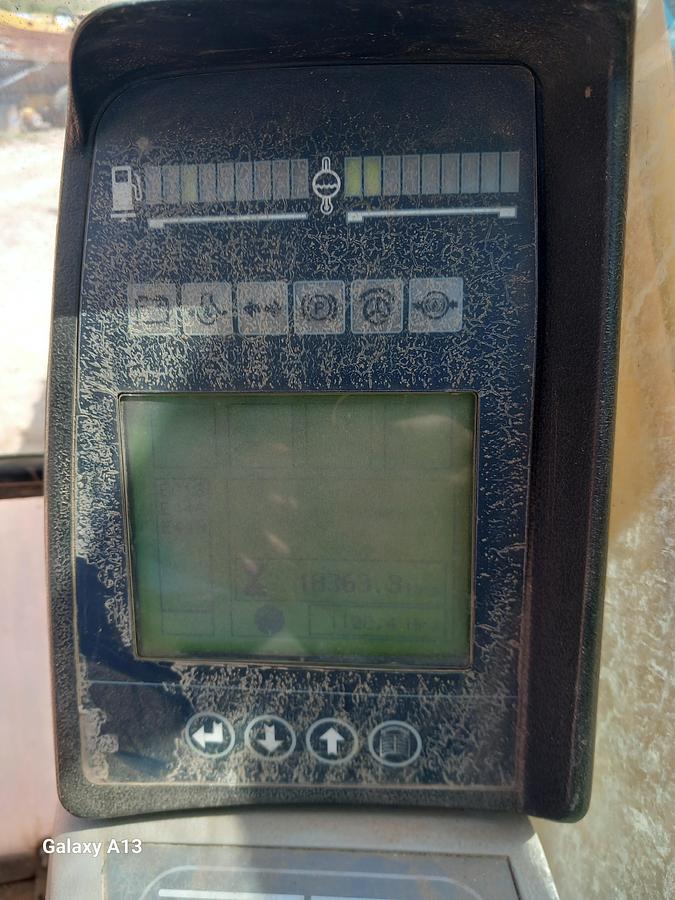 Used Giratória de rastos Liebherr R914