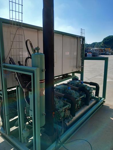 Used Grupo de frio composto por 2 centrais e 14 evaporadores PECOMARK / SKK /CENTAURO