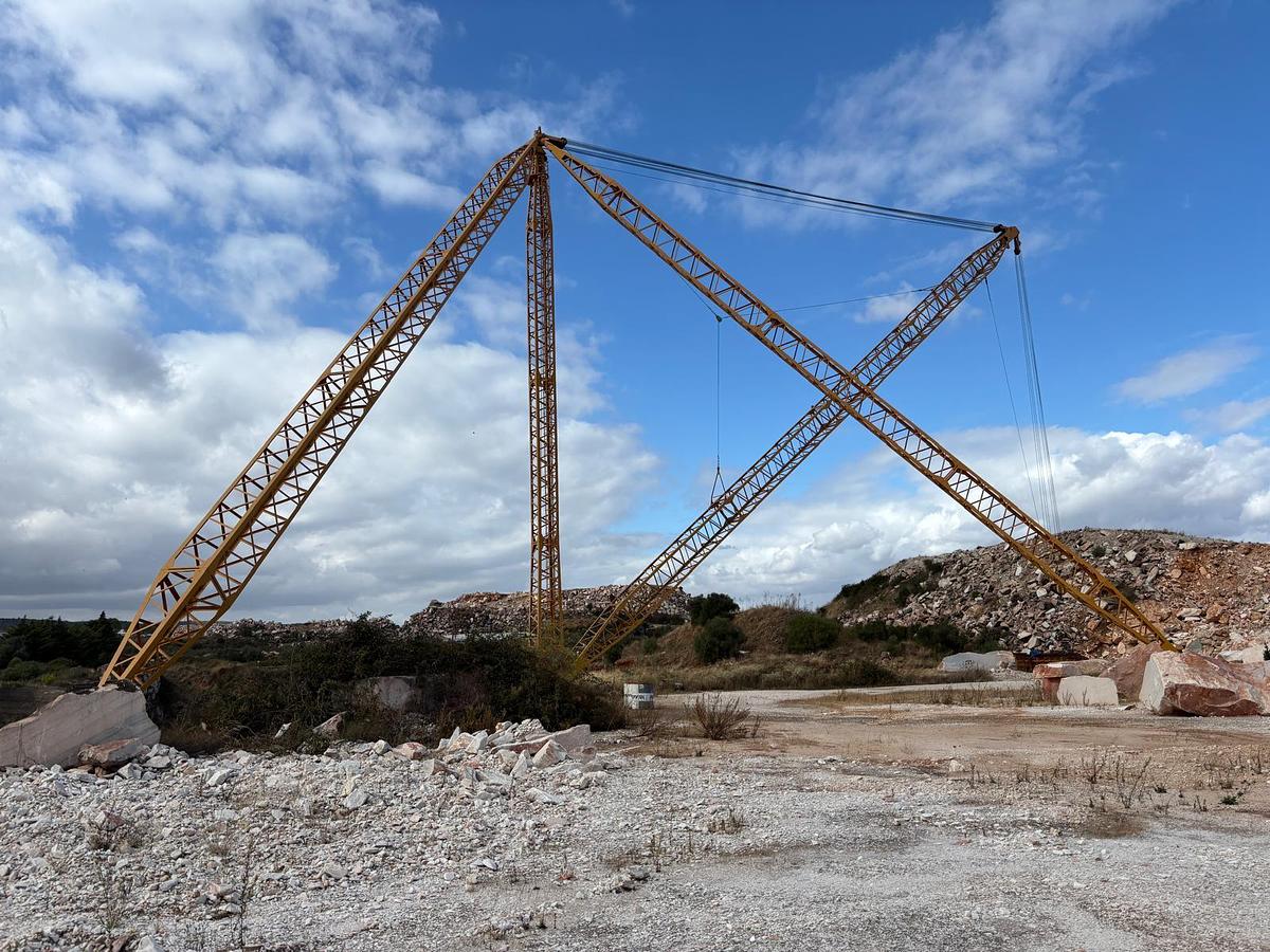 Used Grua DERRICK de 50 toneladas para pedreiras