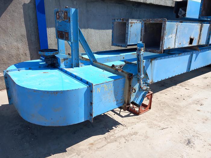 Used Transportador vertical de baldes de 19 metros