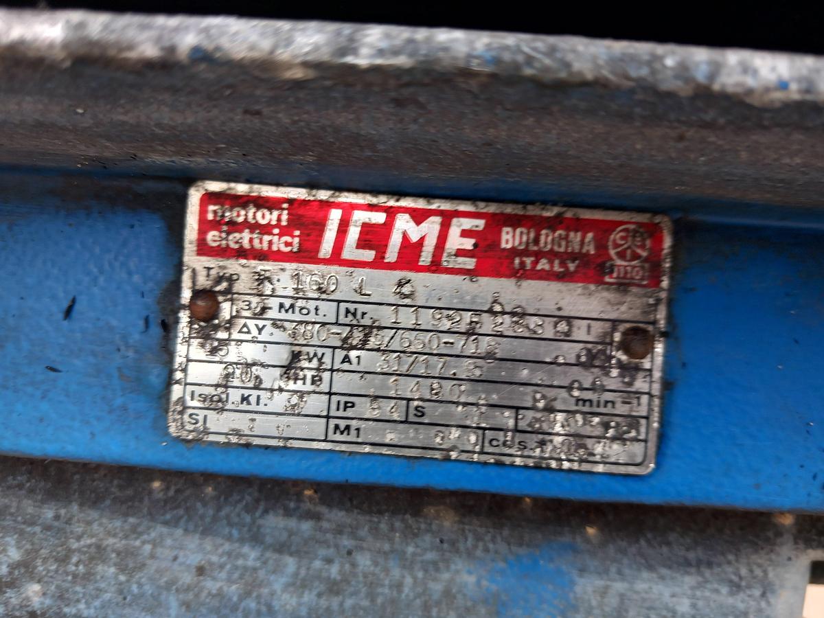 Used Depósito de inox com misturador