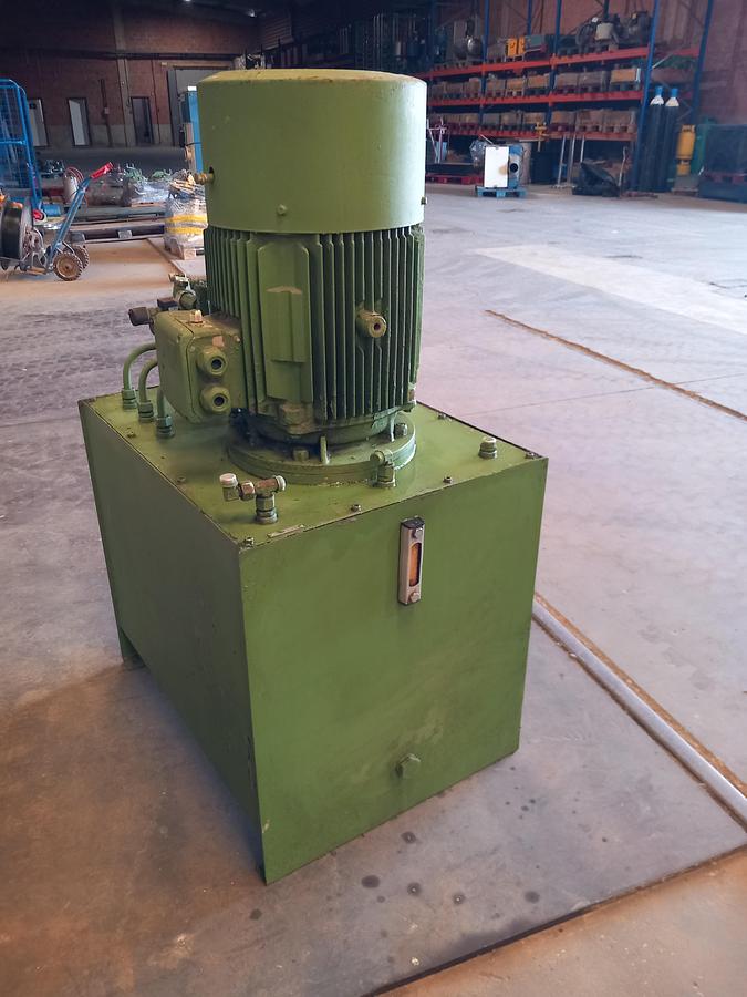 Used Centralina hidraulica 18,5 kw