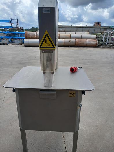 Usado Guilhotina de produtos alimentares BIZERBA