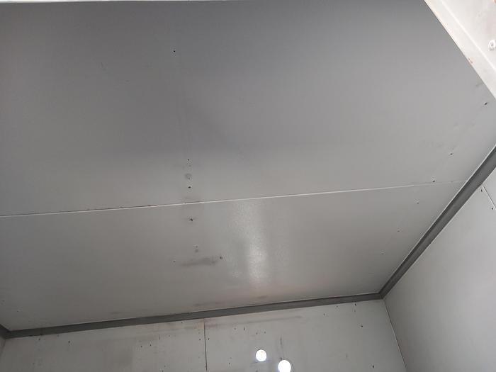 Used Contentor monobloco de 3,65 mt