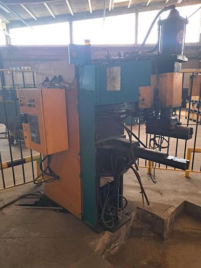 Used Máquina de soldar por pontos ARO 2210B DC  