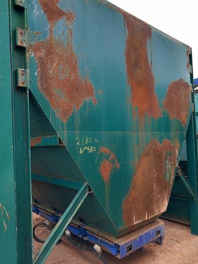 Used Silo de descarga / alimentação de ferro com separadores