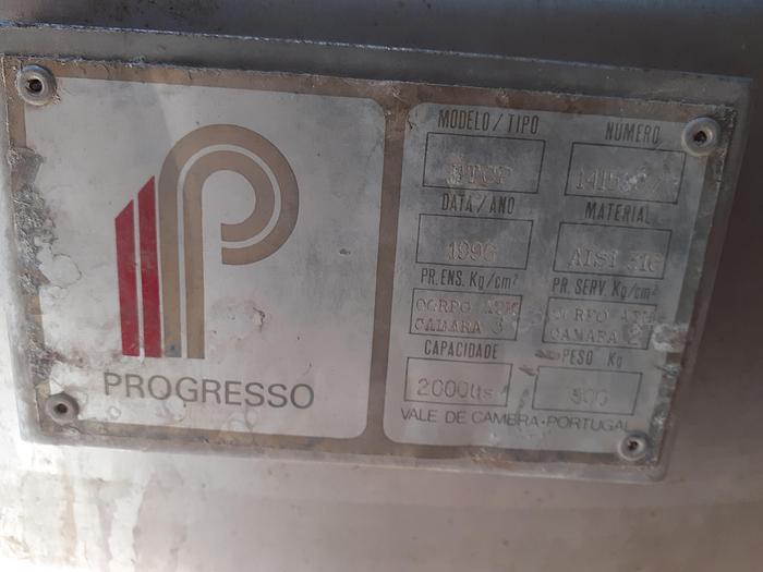 Usado Depósito de inox com misturador